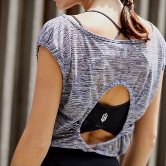 Free People Movement Tied and True Circle Blue Back Striped Tee NWOT - Picture 9 of 10